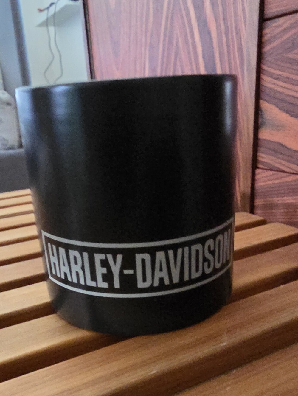 Black ceramic mug features a classic white Harley-Davidson logo band